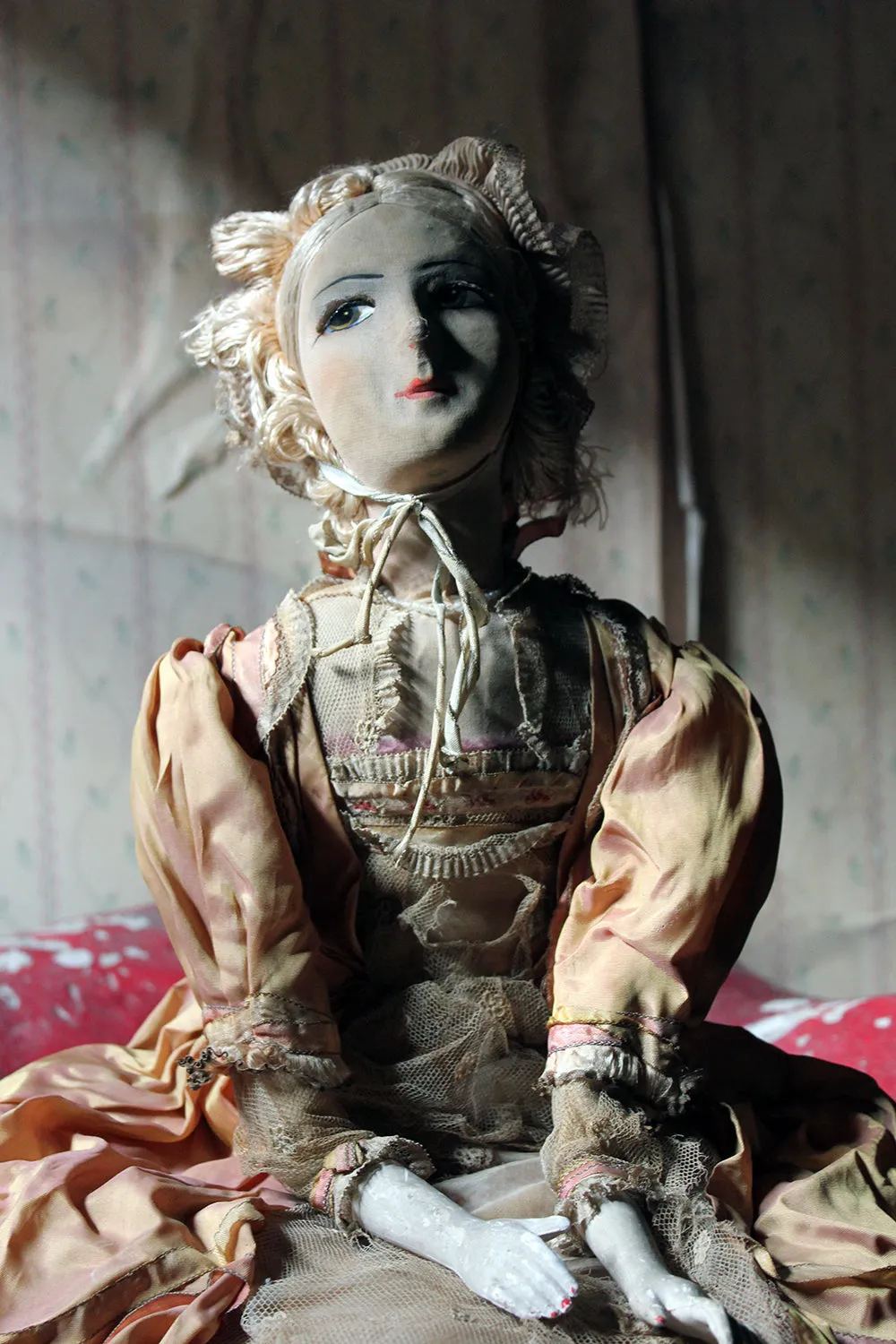 A Beautiful & Large Early 20thC French Boudoir Doll c.1920-25