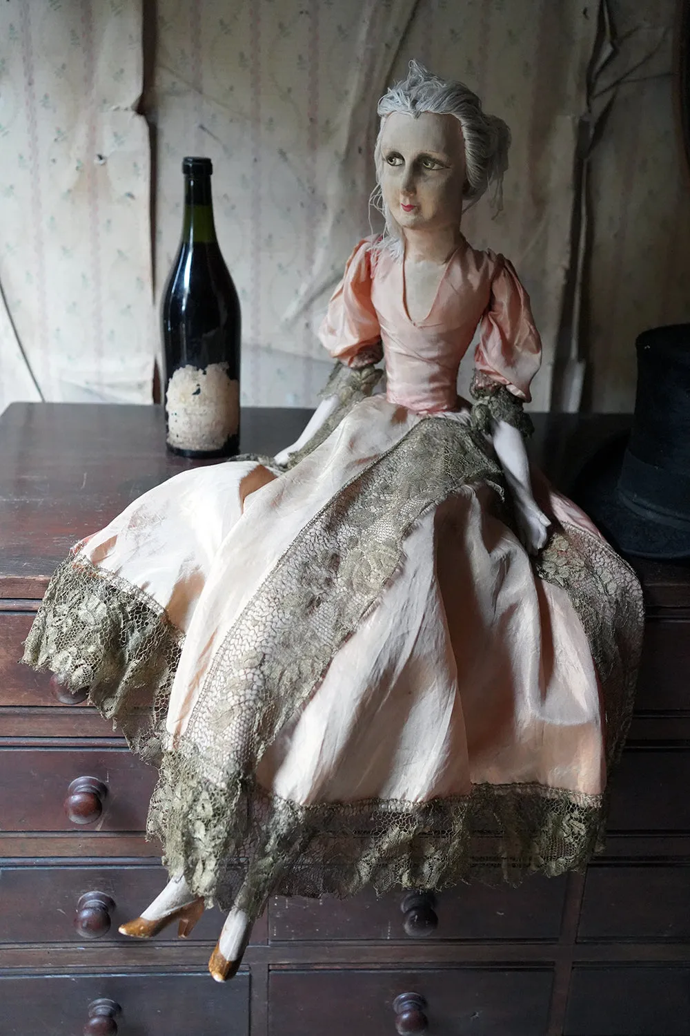 A Good Large Early 20thc French Boudoir Doll c.1920-25