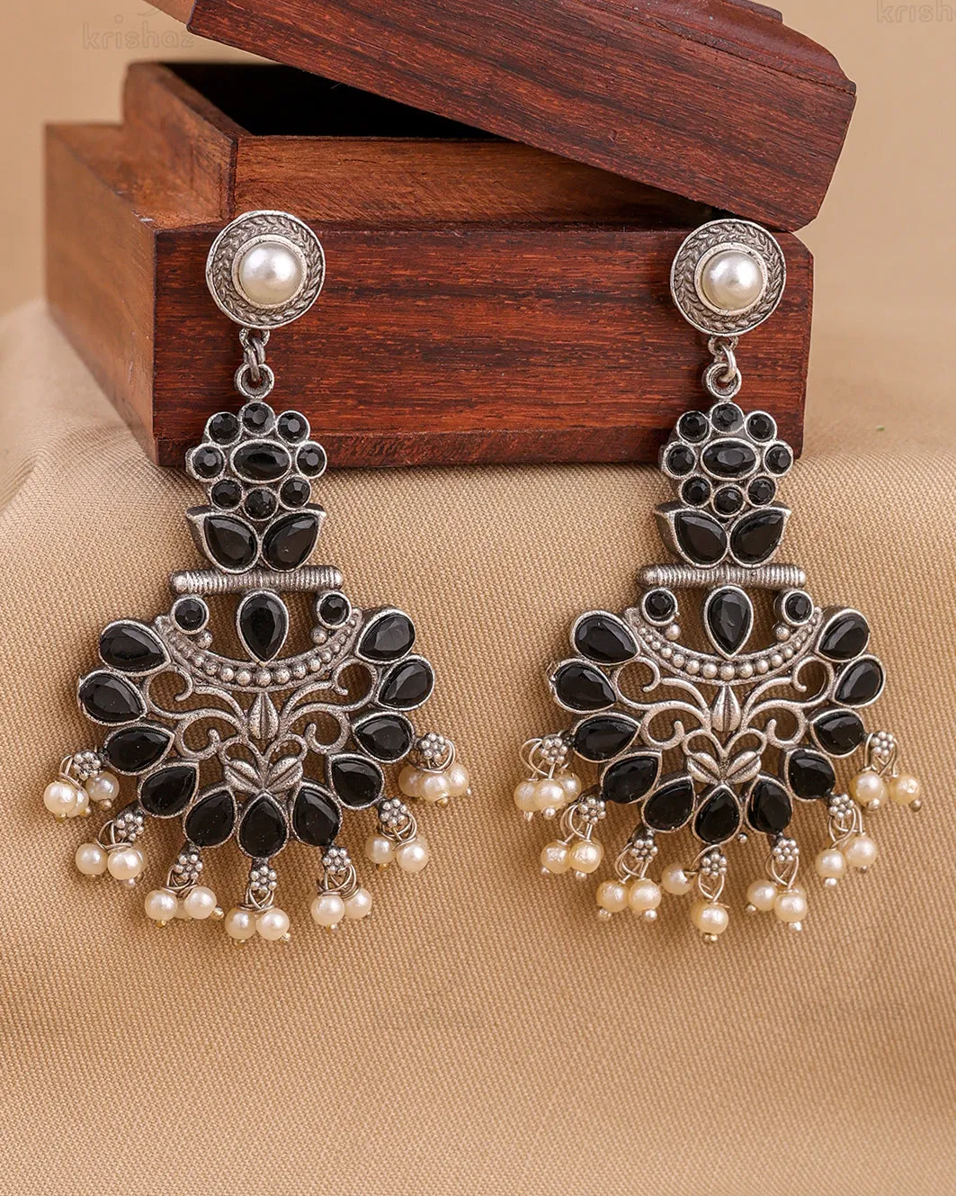 Aadhira Dangler Earring