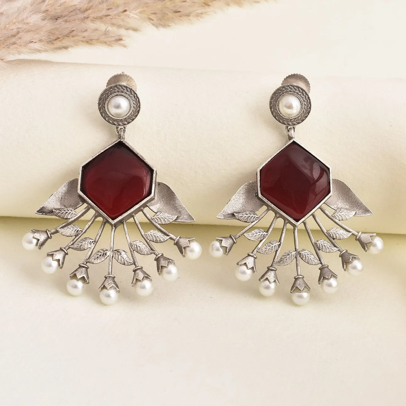 Abhitha Dangler Earring