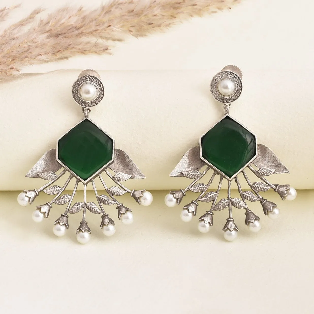 Abhitha Dangler Earring