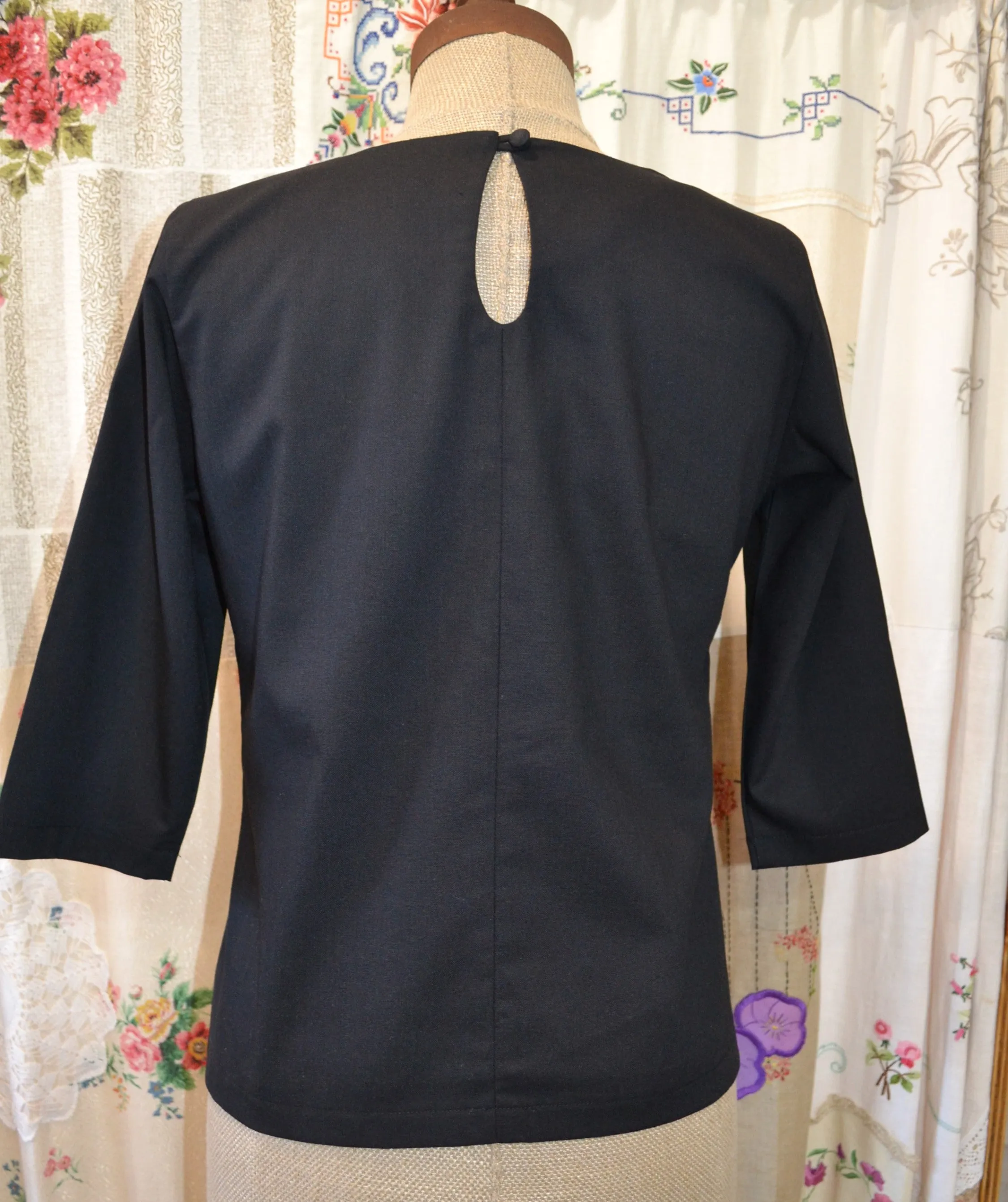 Berserk Black Linen blend  Keyhole Top