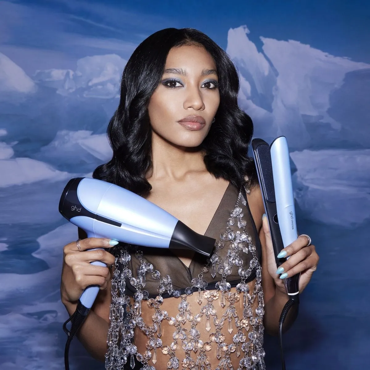 Ghd Deluxe Gift Set Chronos Hair Straightener & Helios Hair Dryer in Icy Blue