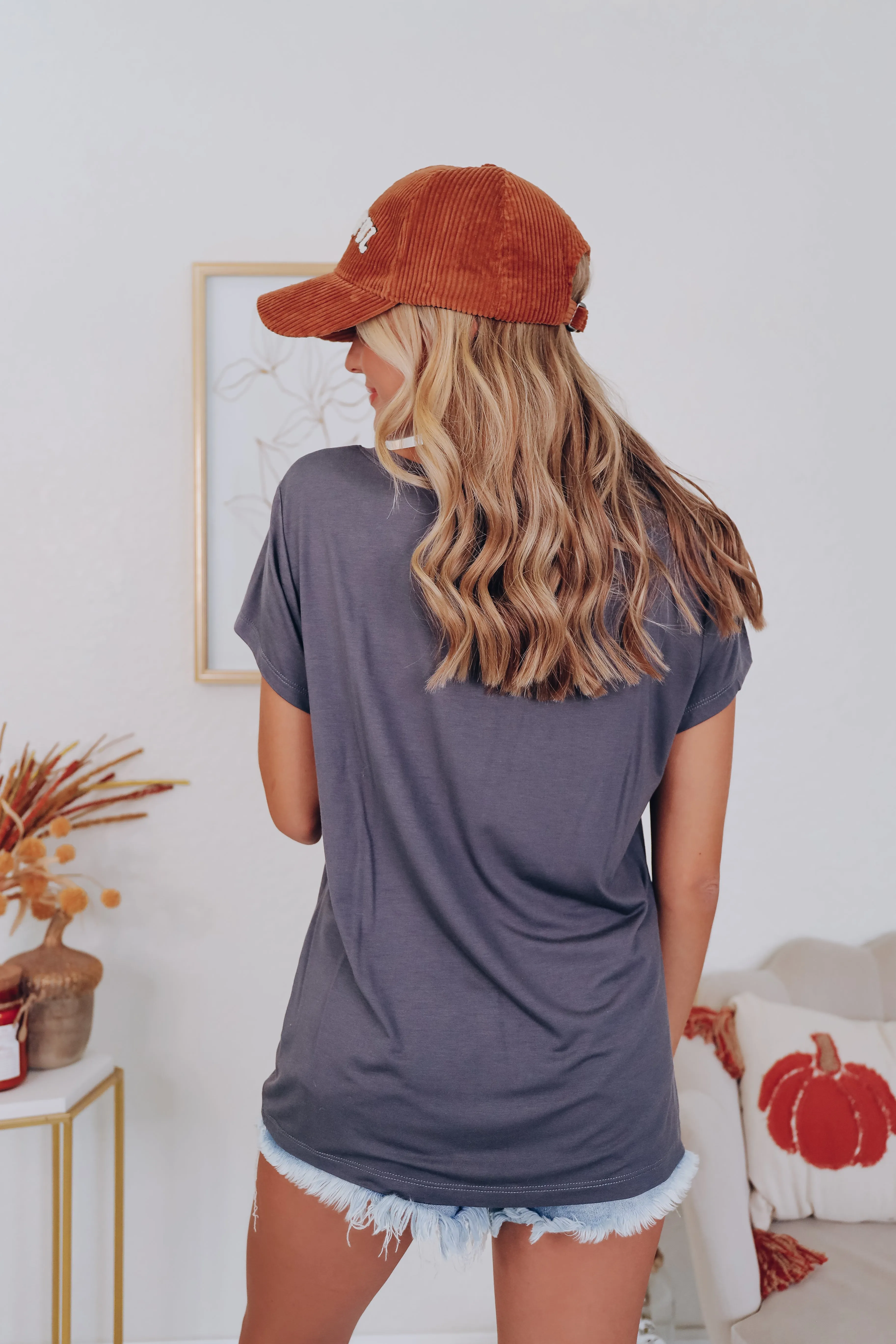 Go-To Solid Peek-A-Boo Tee - Grey