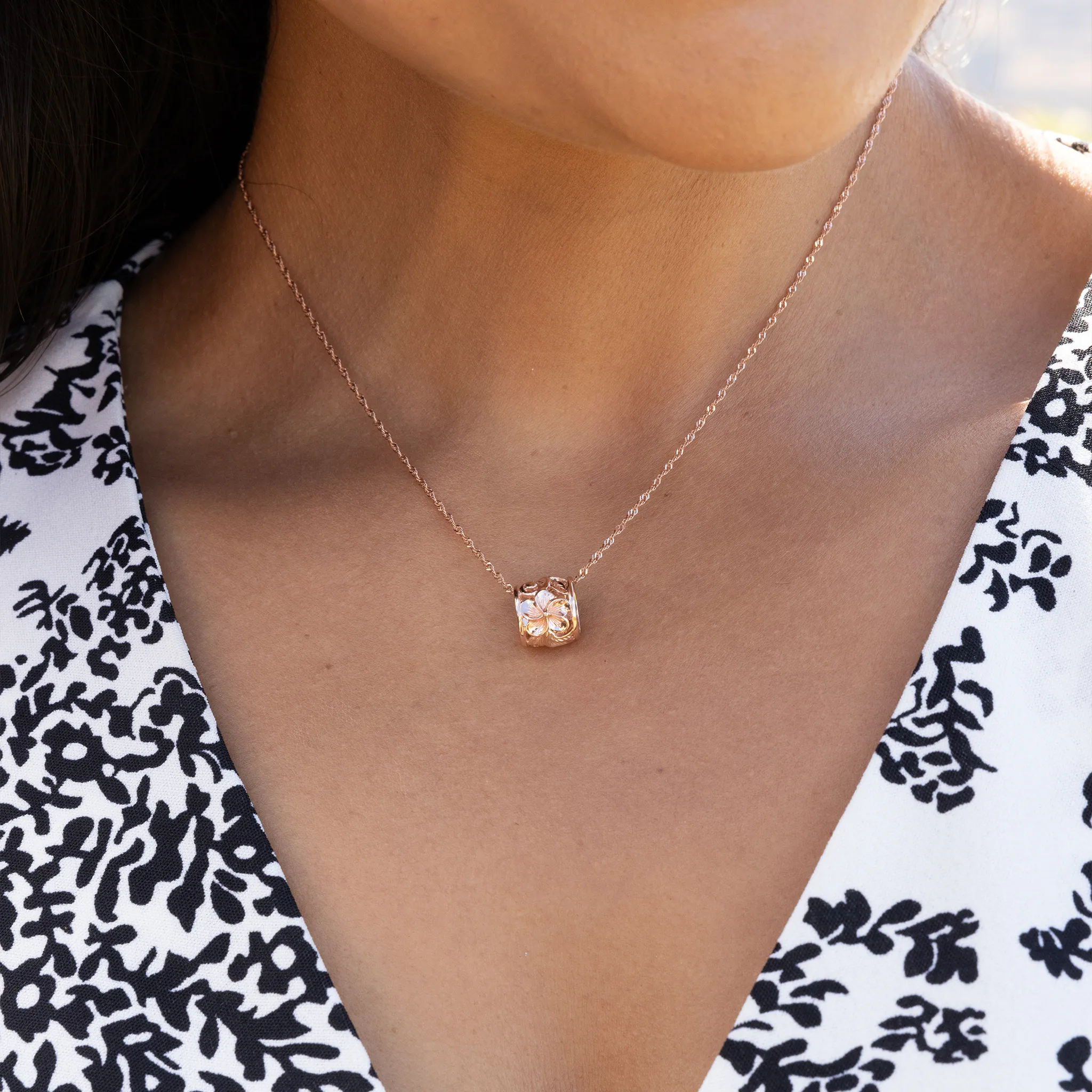 Hawaiian Heirloom Plumeria  Barrel Pendant in Rose Gold - 9mm