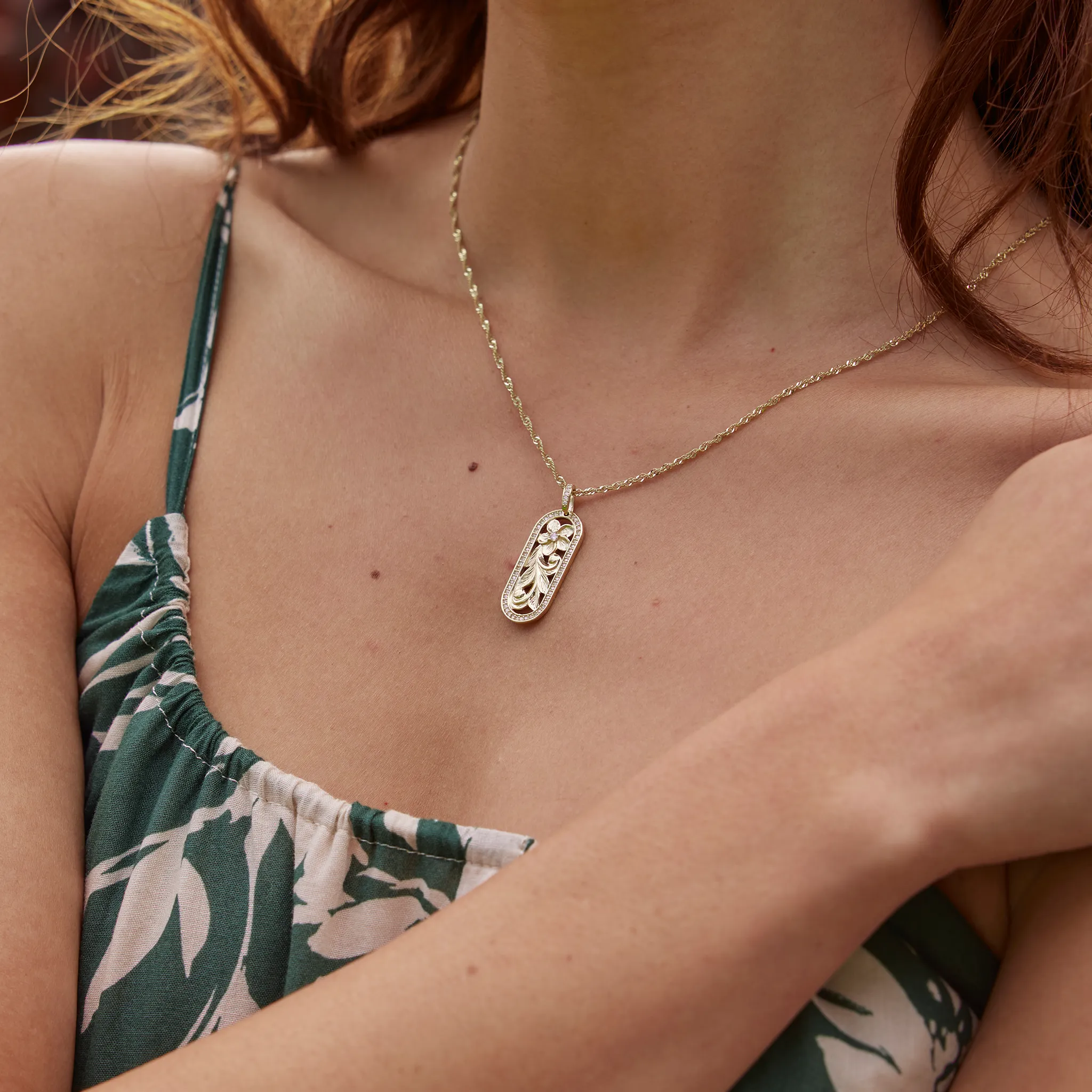 Hawaiian Heirloom Plumeria Pendant in Gold with Diamonds