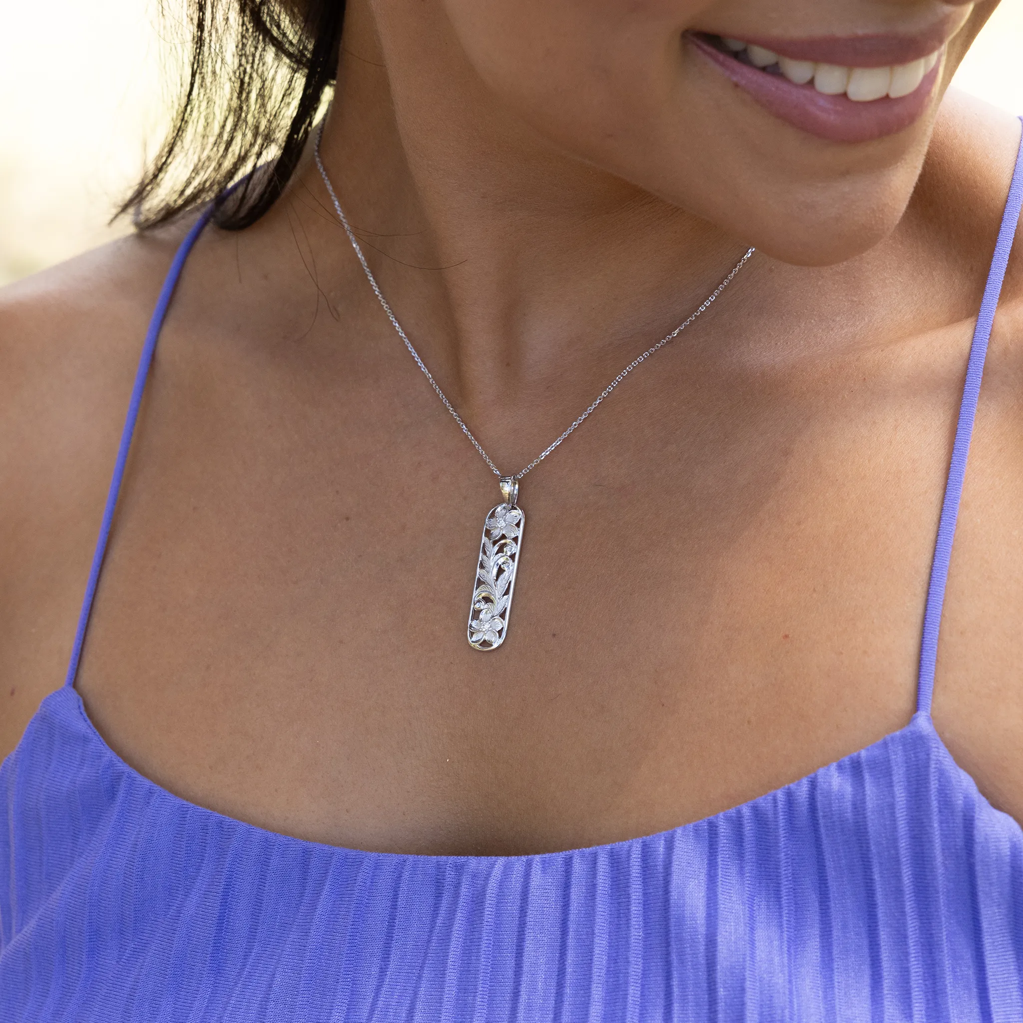 Hawaiian Heirloom Plumeria Pendant in White Gold with Diamonds - 38mm