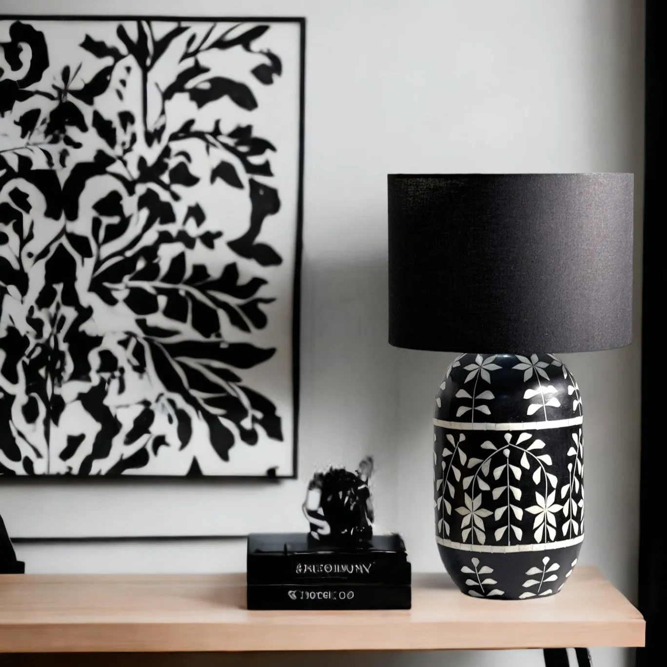 Kalla Petal Table Lamp