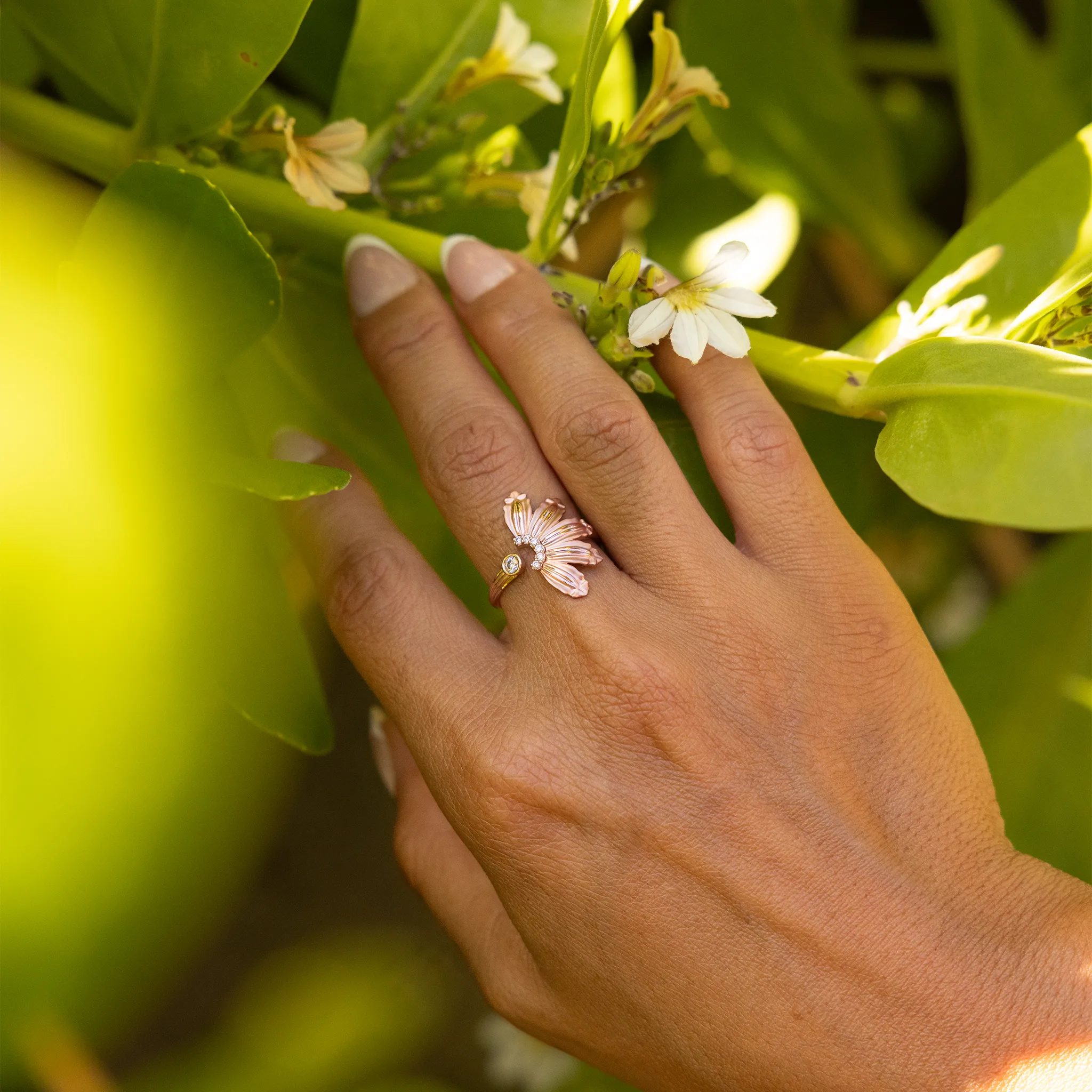 Mountain Naupaka Ring in Two Tone Gold with Diamonds