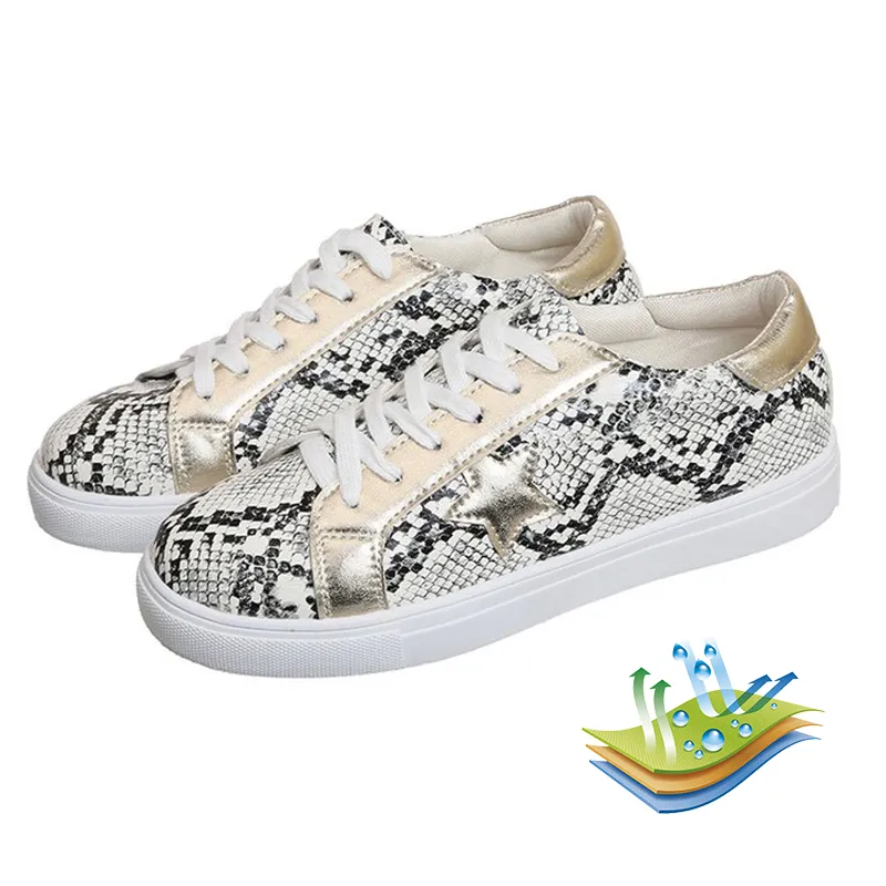 Snakeskin Star Design Lace-Up Sneakers