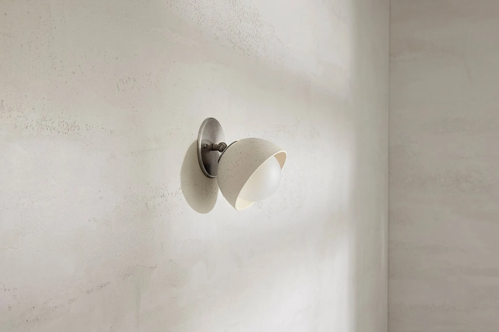 Terra 0 Short Surface Sconce