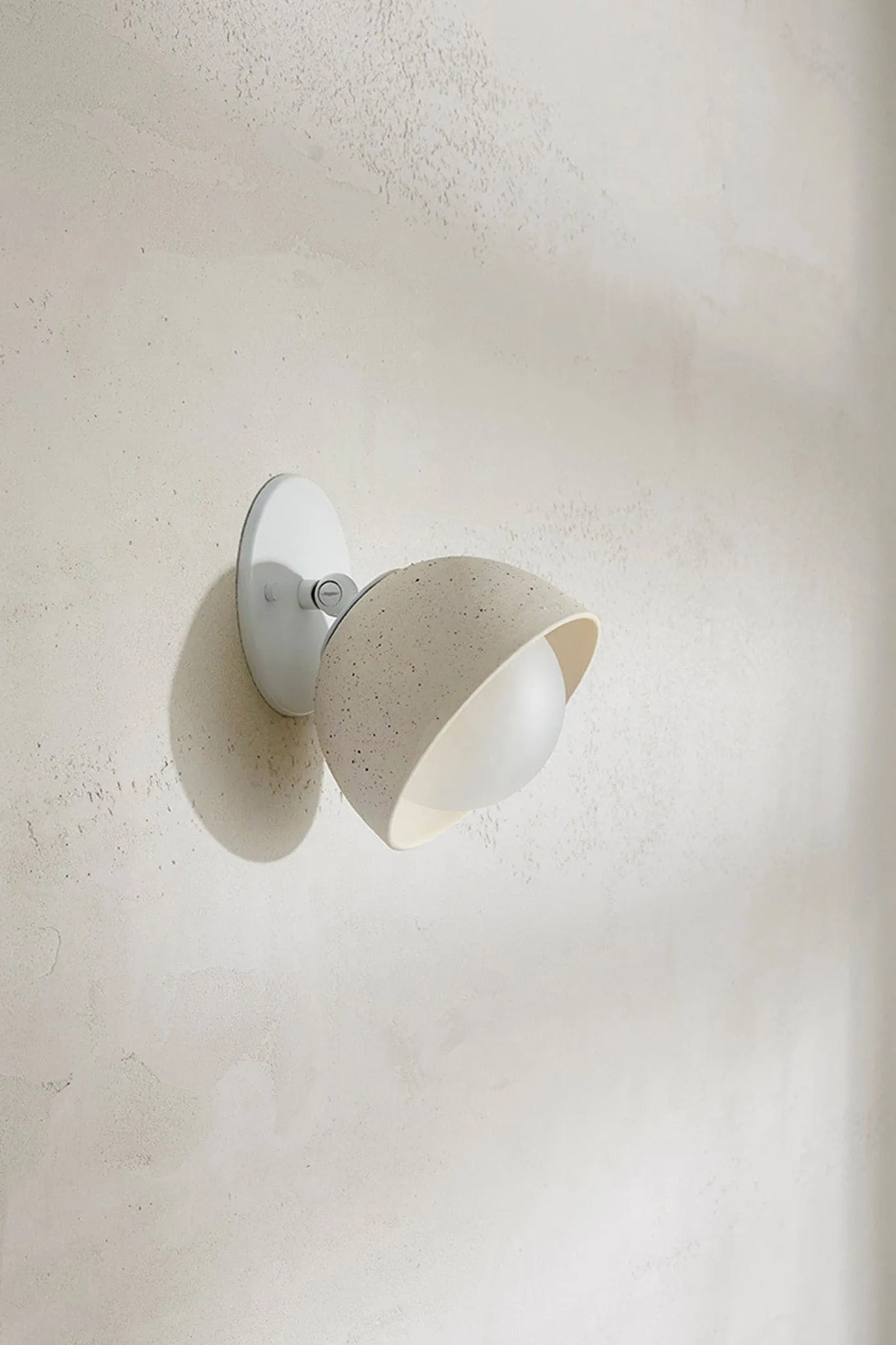 Terra 0 Short Surface Sconce