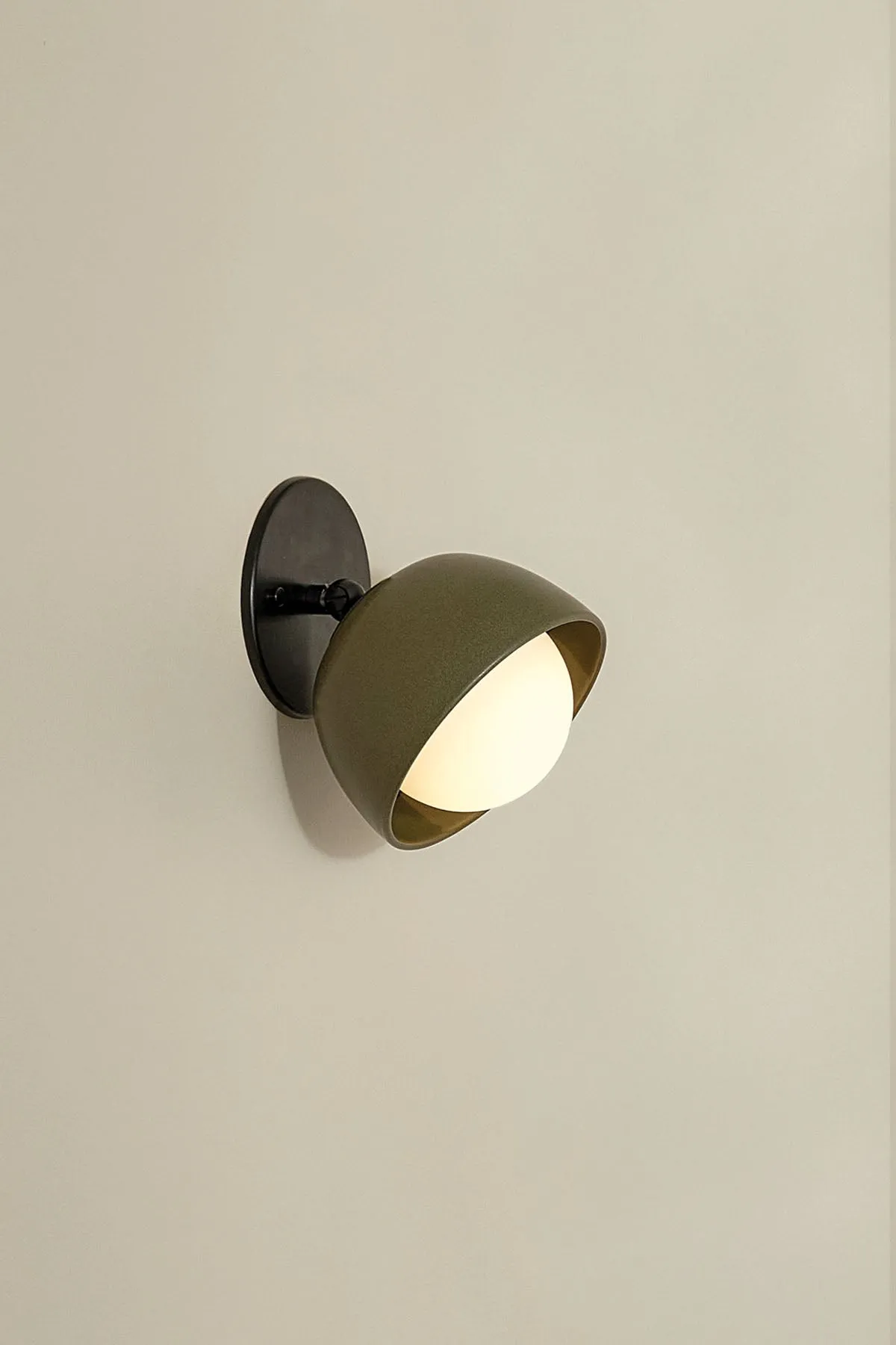 Terra 0 Short Surface Sconce