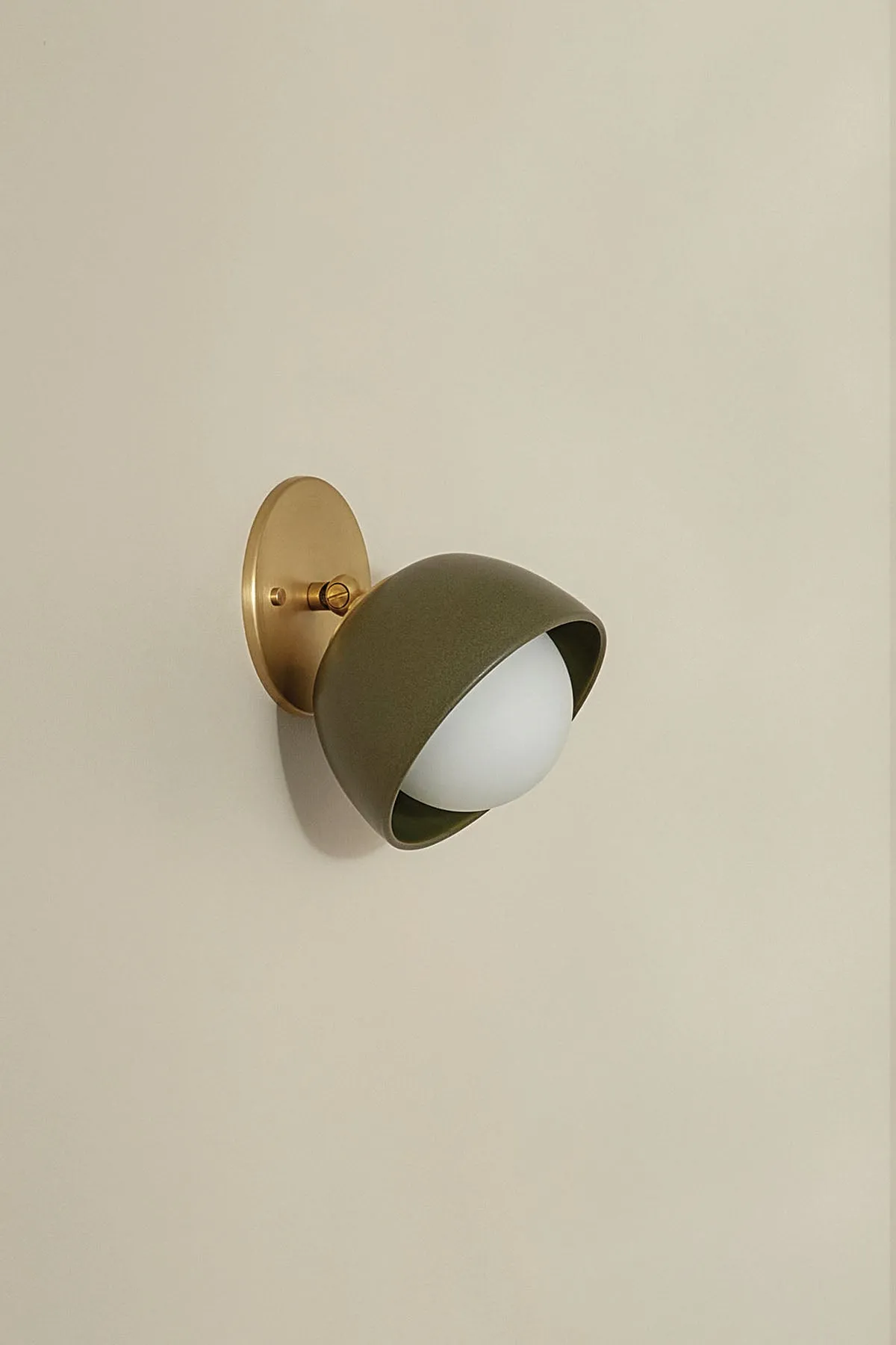 Terra 0 Short Surface Sconce