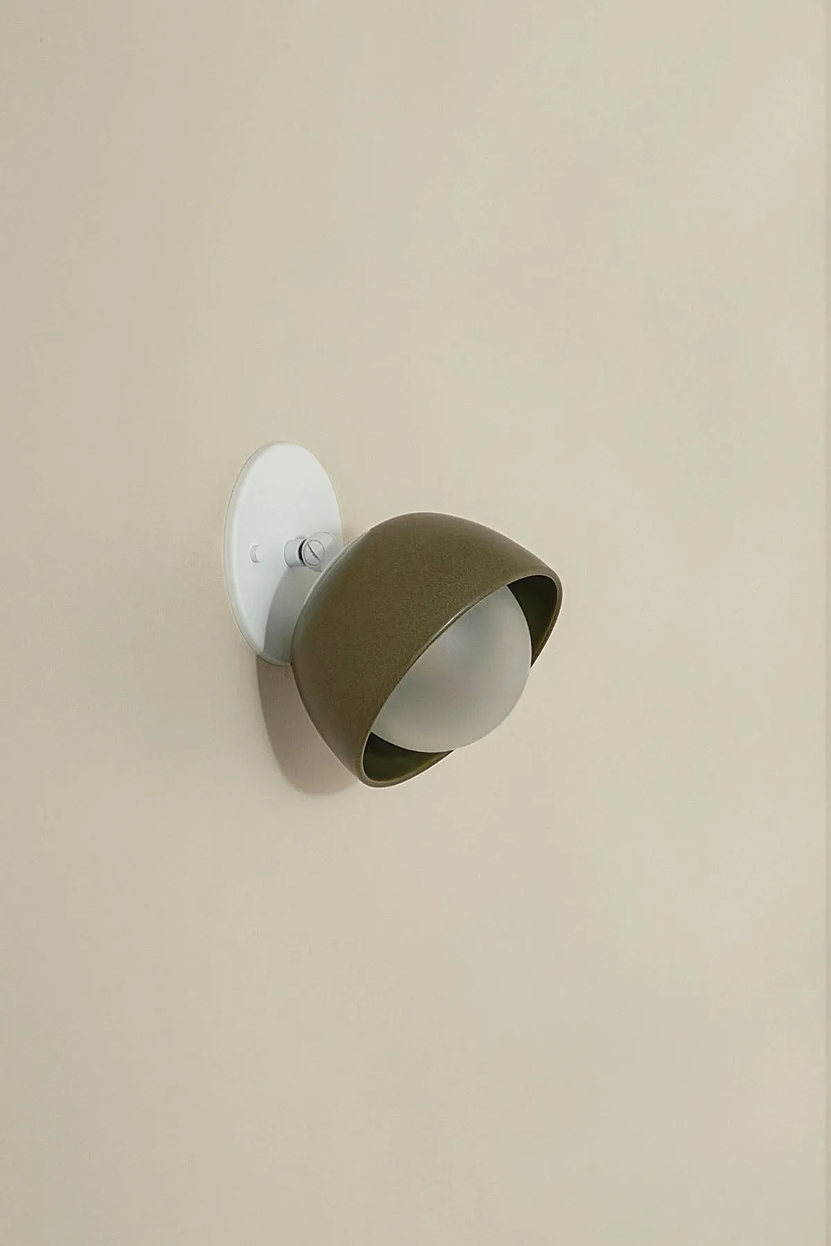 Terra 0 Short Surface Sconce