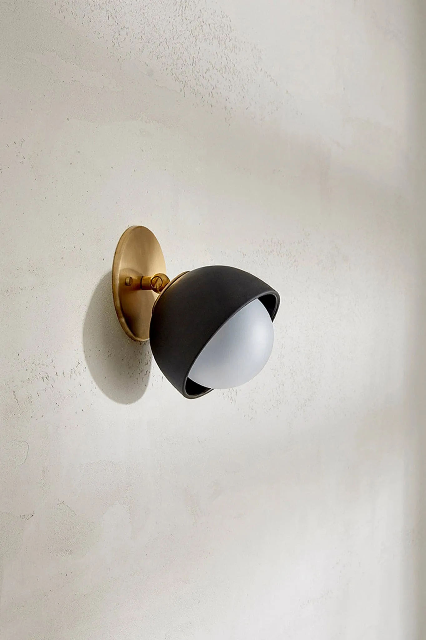 Terra 0 Short Surface Sconce